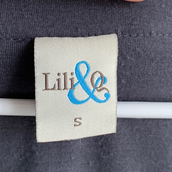 Lili & Q Blue Long Sleeve Button Up Tunic - Picture 3 of 6